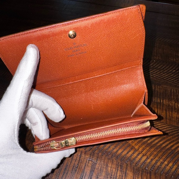 Louis Vuitton
Vintage 1998 Porte-Monnaie Tresor billet Wallet - Picture 8 of 17